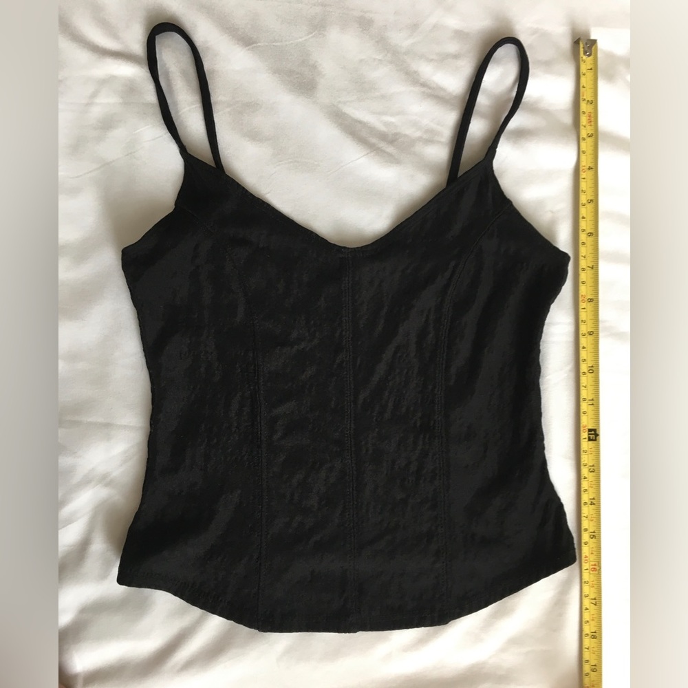 90’s Formula X crisp black textured cropped cami.